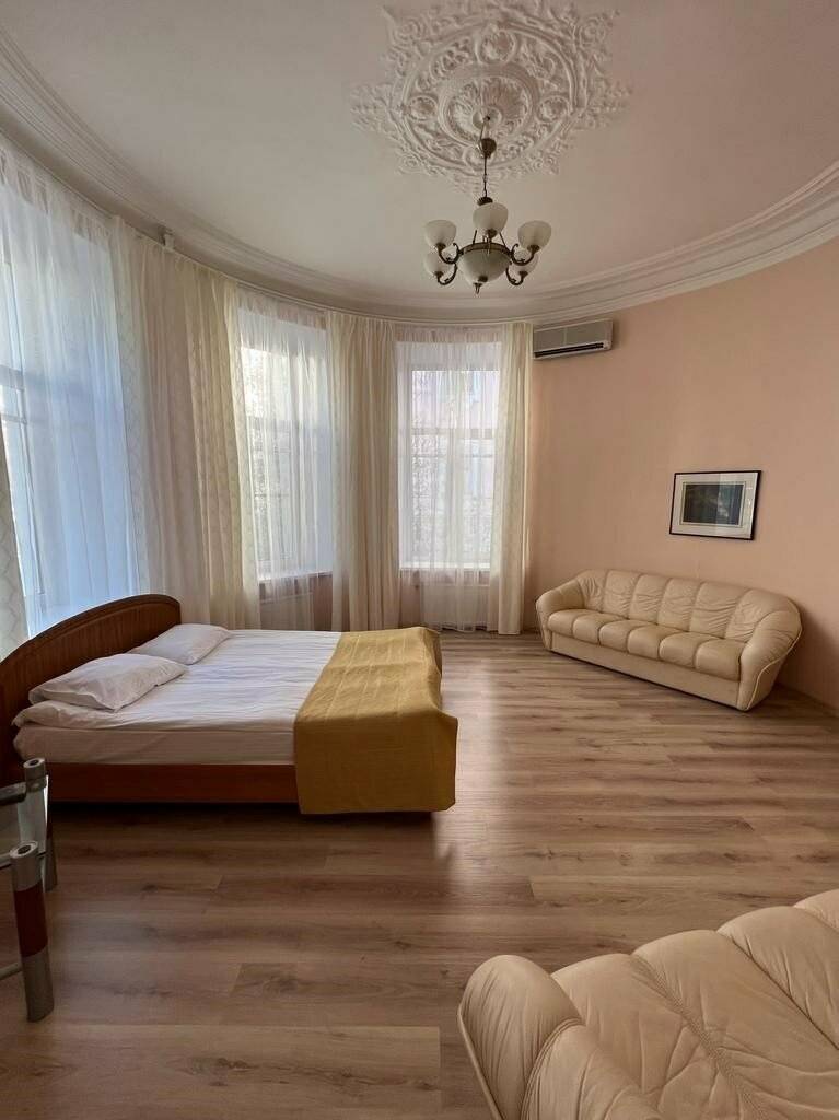 Фотографии номера Четырехкомнатная квартира с отдельным входом Невский 90 в Гостинице Агни Санкт-Петербург